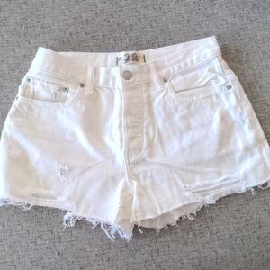 Free people distressed white short